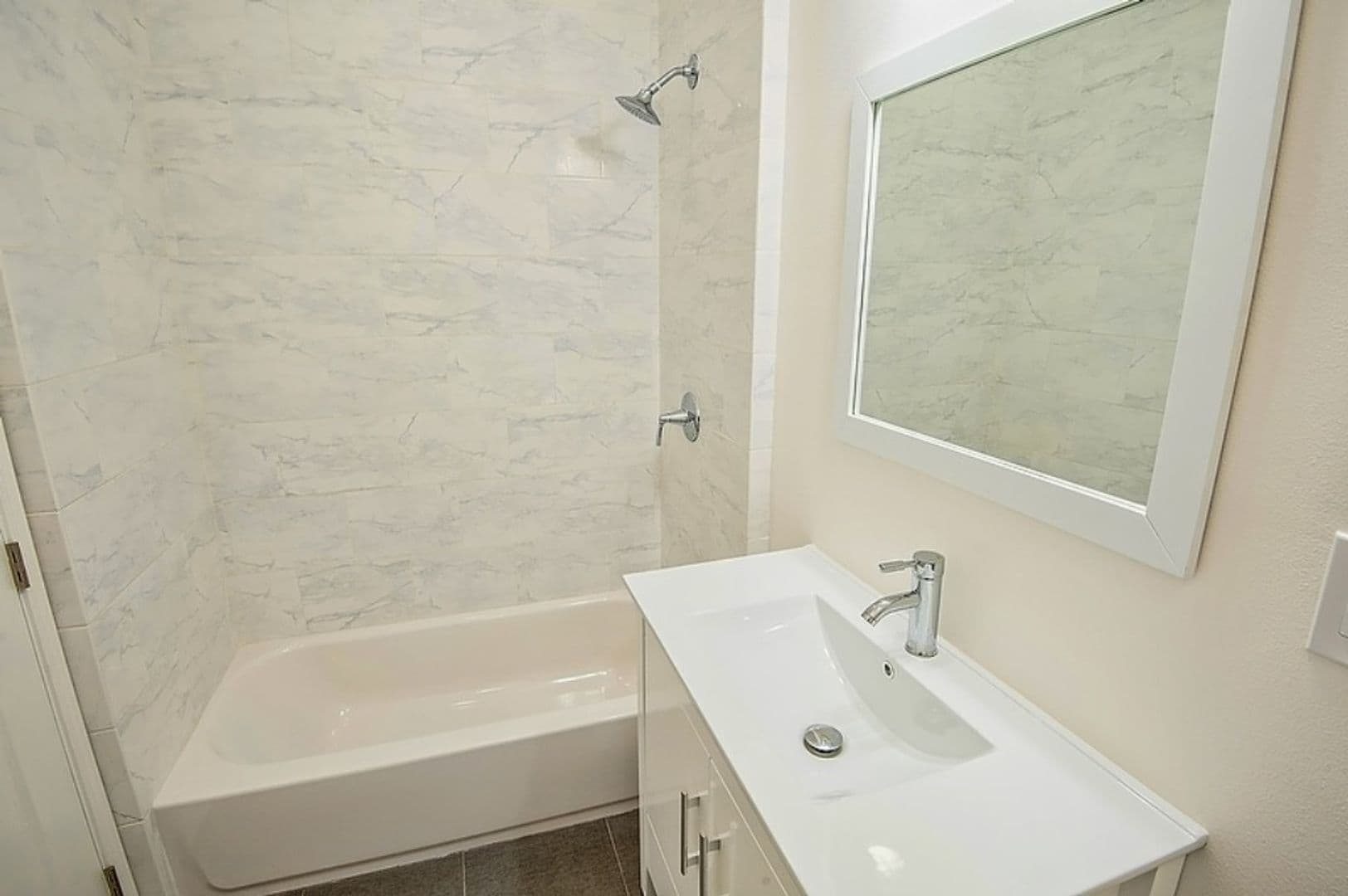 Los Angeles Apartment: 439 N. Ogden Dr.