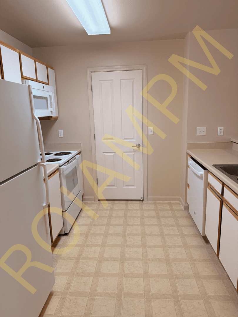 Burley Apartment: 256 W 3rd St