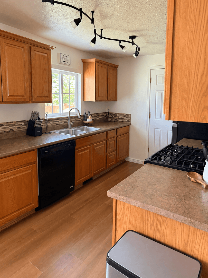 Twin Falls House: 1785 Targhee Dr