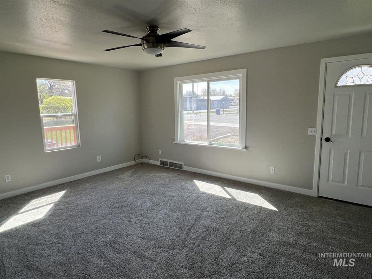 Jerome House: 216 10th Ave E