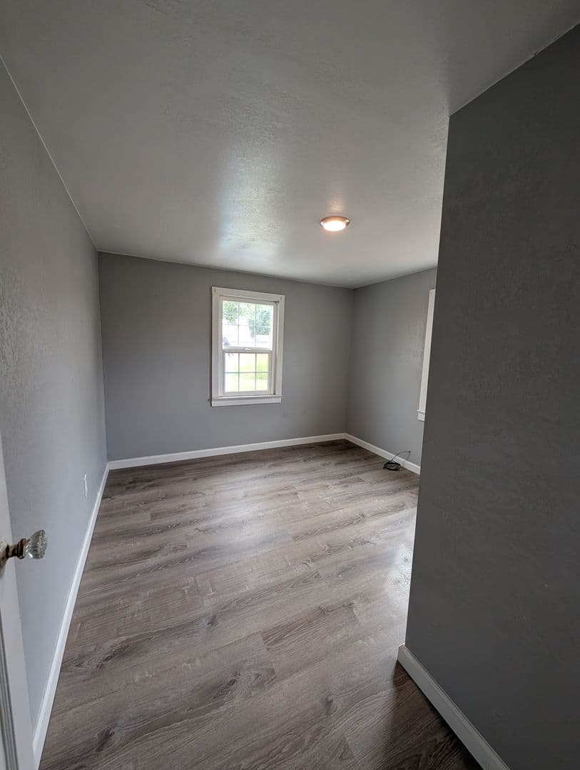 Burley House: 515 Miller Ave