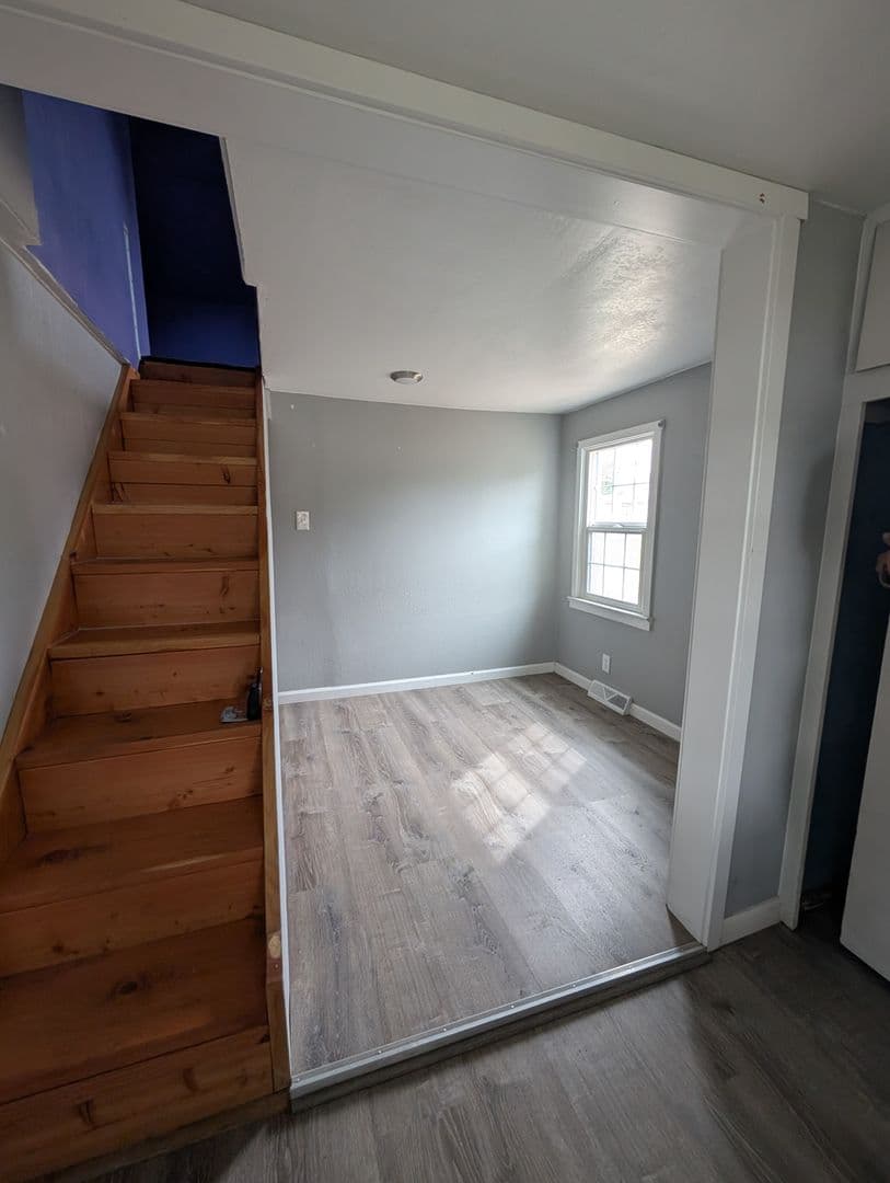 Burley House: 515 Miller Ave