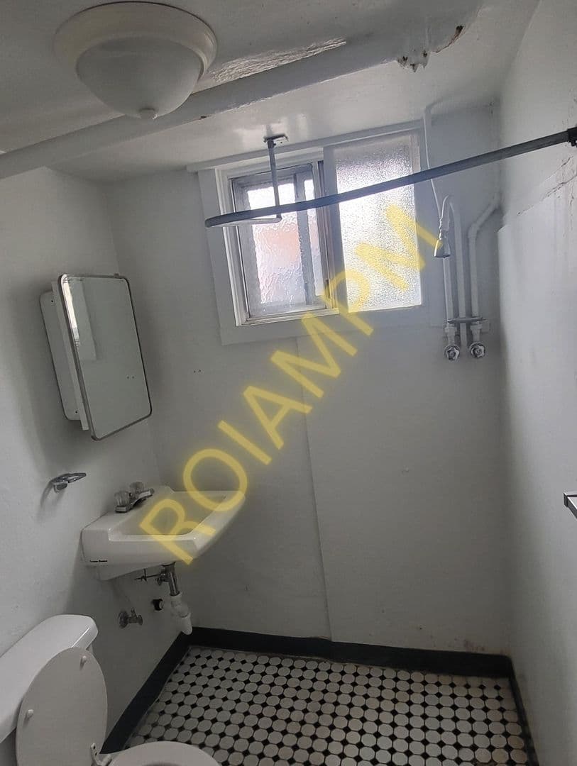 Twin Falls Apartment: 247 Idaho Street East