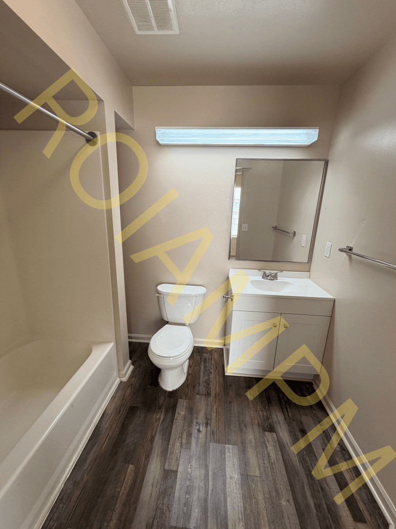 Burley Apartment: 256 W 3rd St