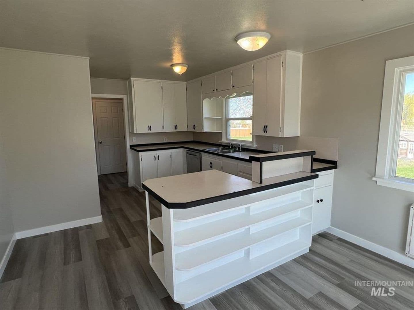 Jerome House: 216 10th Ave E
