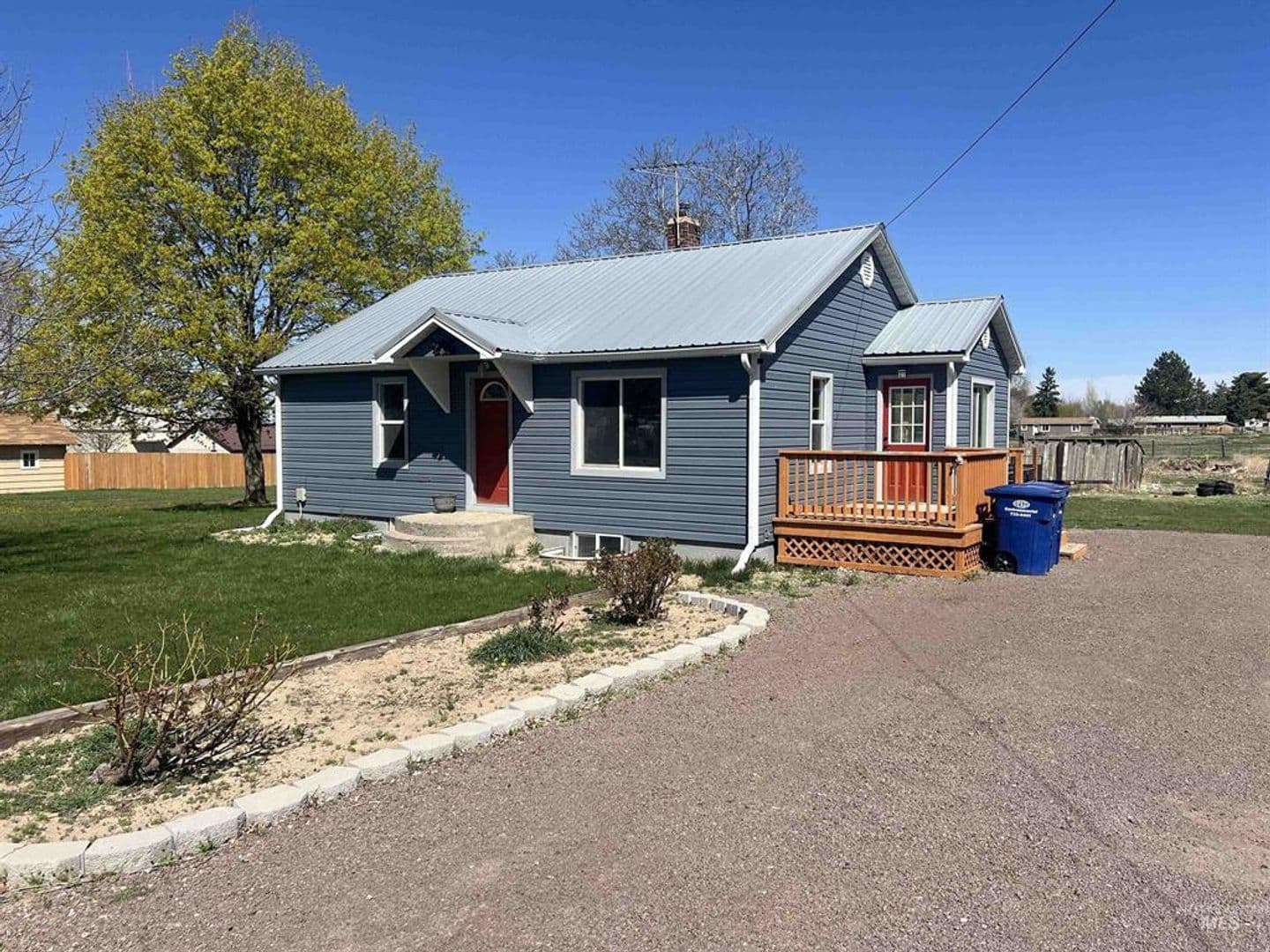 Jerome House: 216 10th Ave E