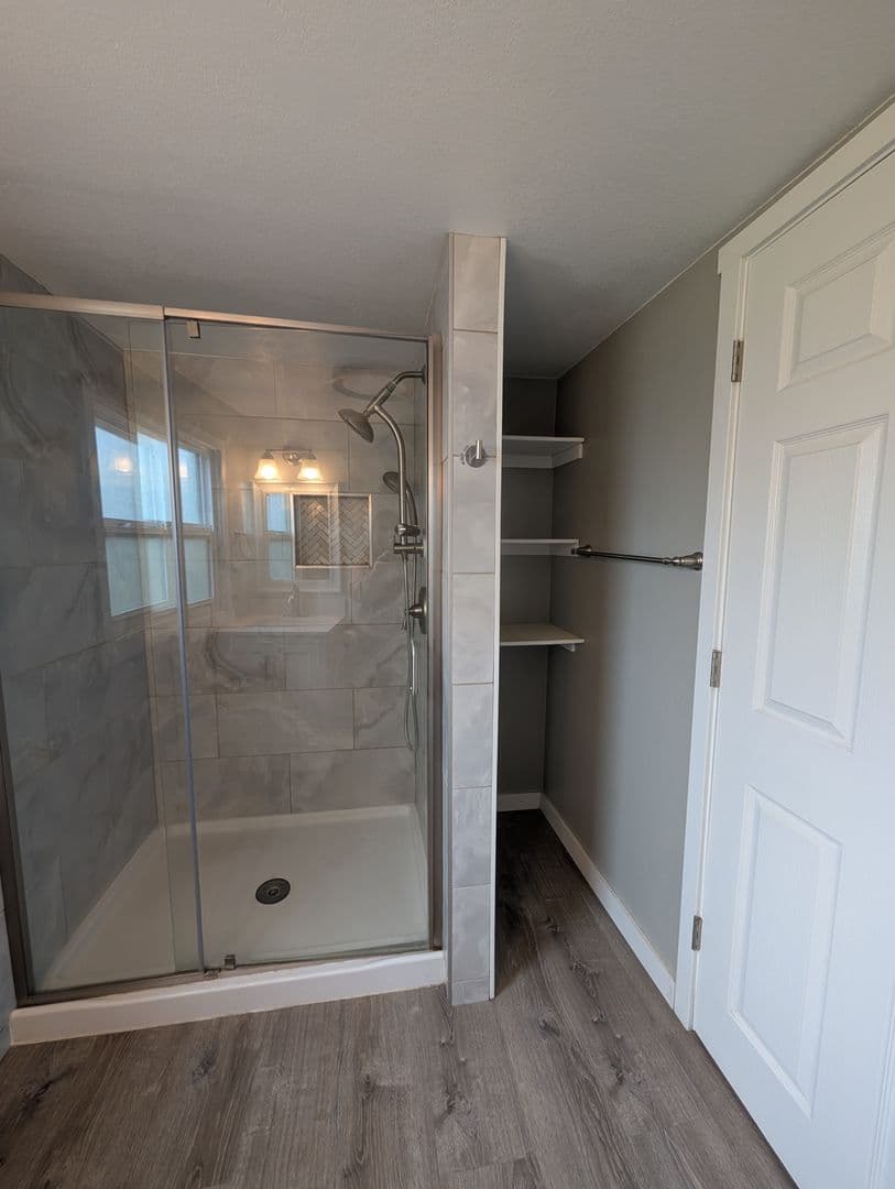 Burley House: 515 Miller Ave