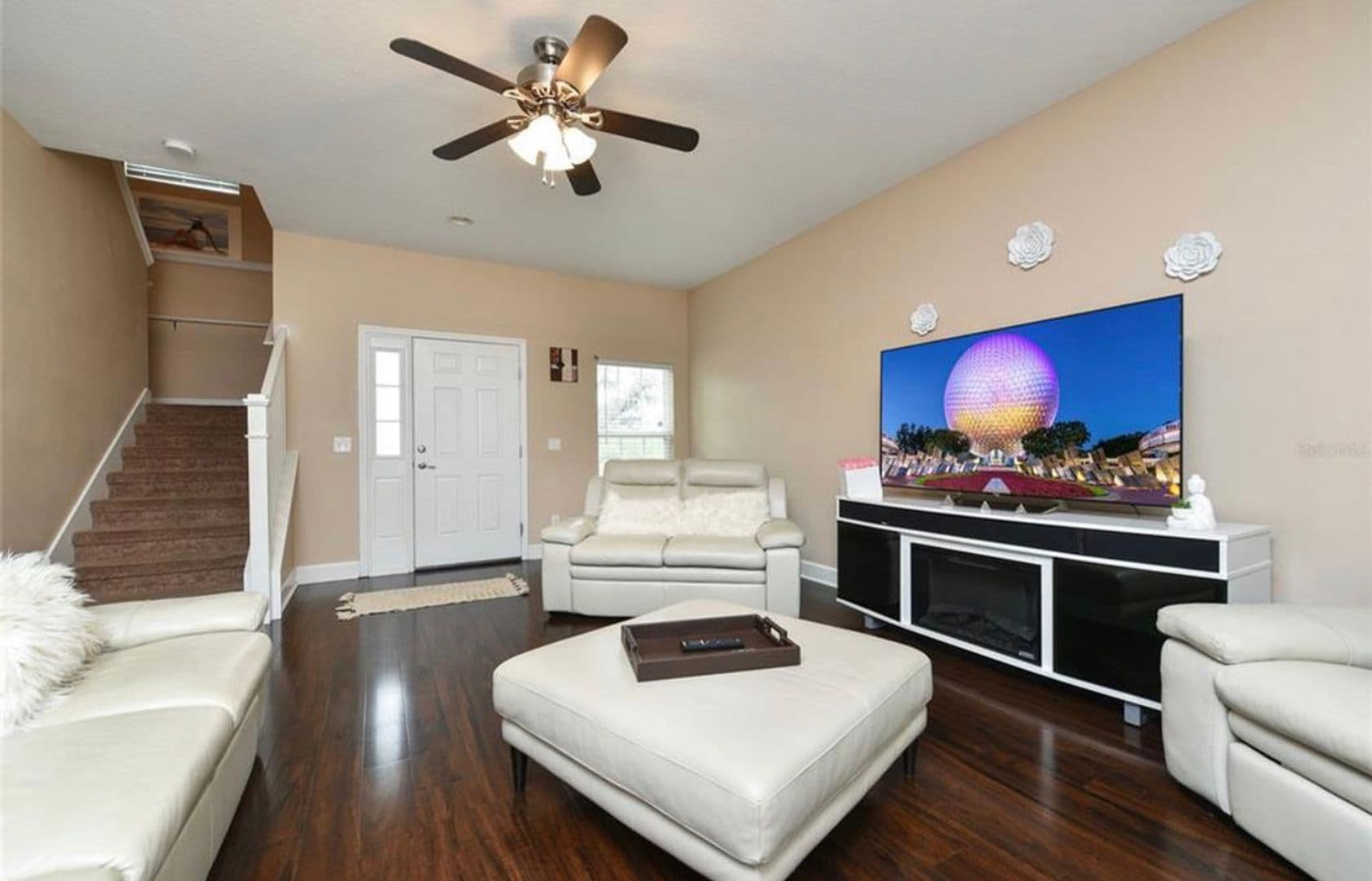 Winter Haven House: 1451 Salisbury Drive