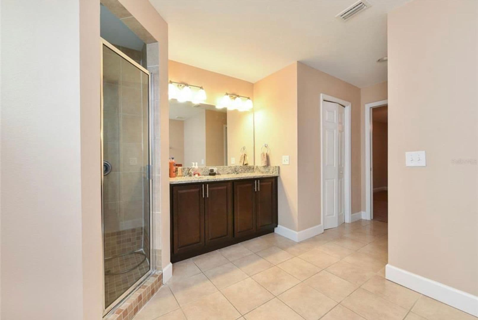 Winter Haven House: 1451 Salisbury Drive