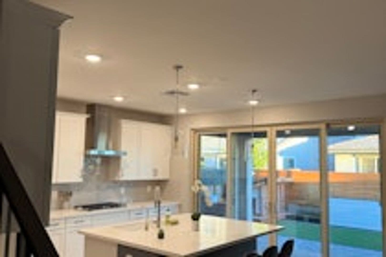 Mesa House: 10013 East Trent Avenue