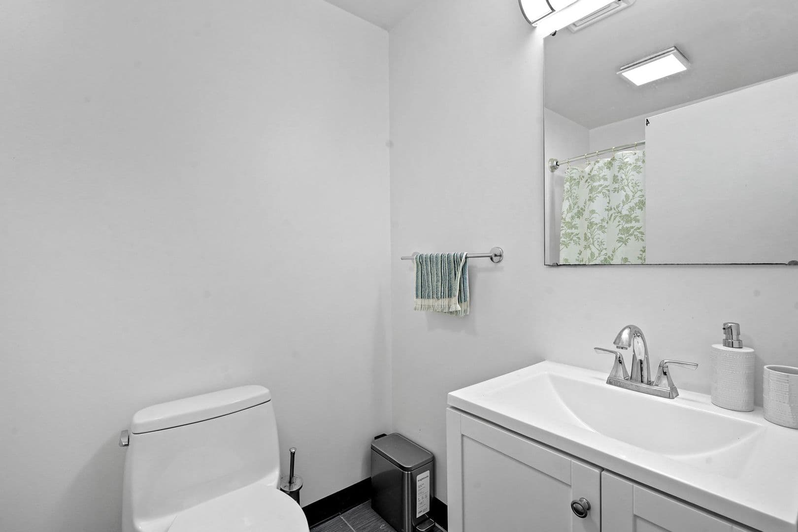 Binghamton Apartment: 215 State St.