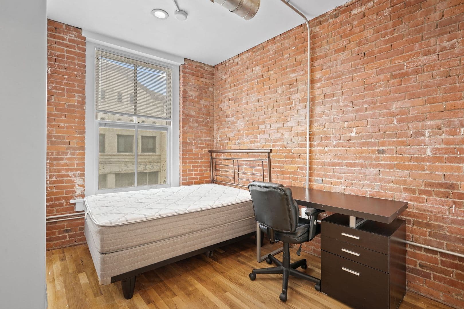 Binghamton Apartment: 215 State St.