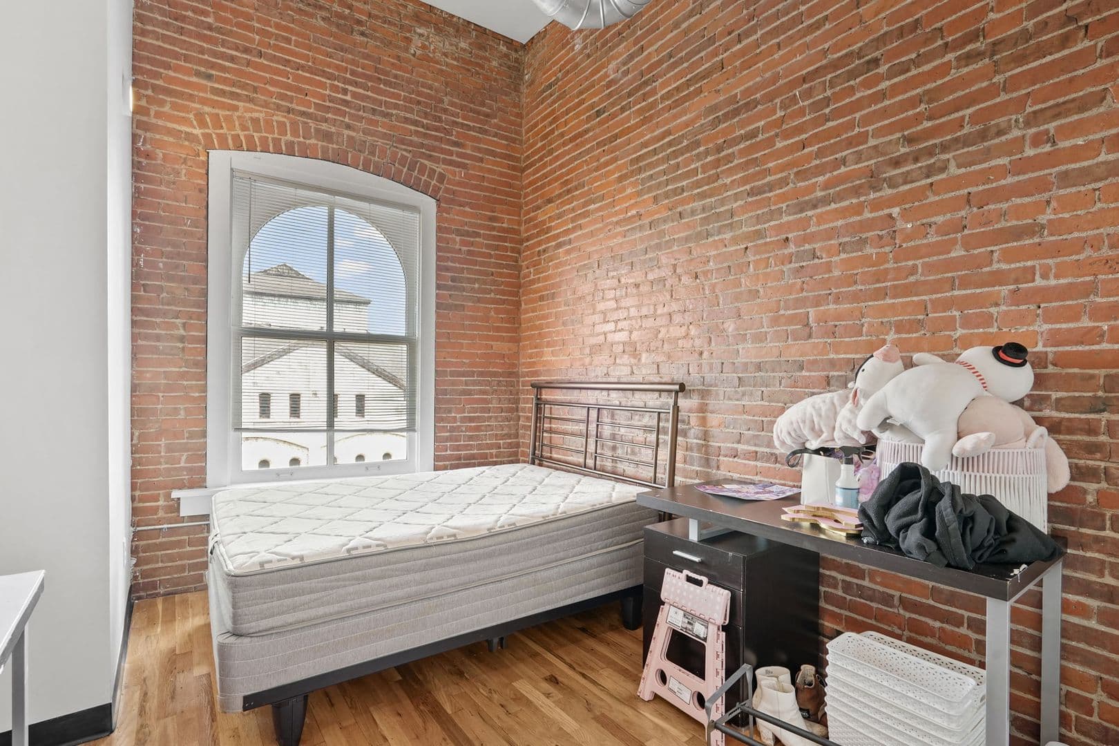 Binghamton Apartment: 215 State St.