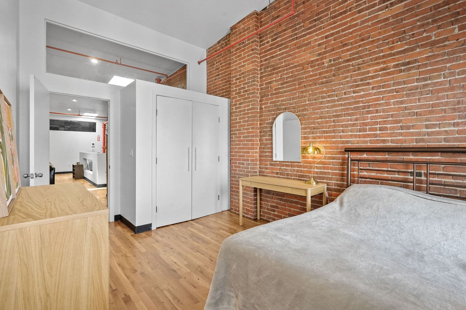 Binghamton Apartment: 215 State St.