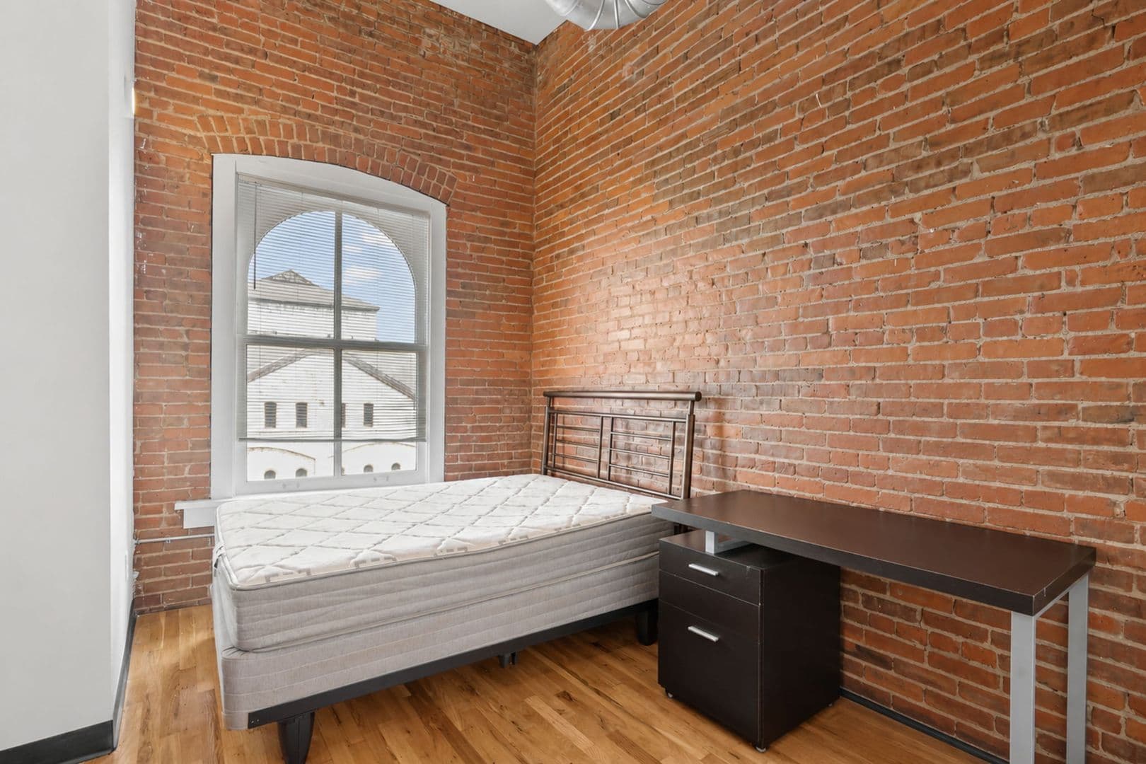 Binghamton Apartment: 215 State St.