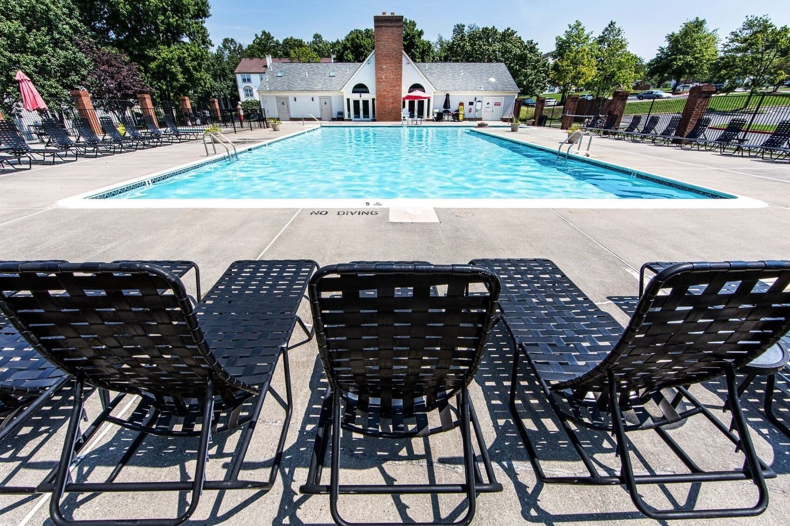 Elkridge Apartment: 7050-7136 Ducketts Lane