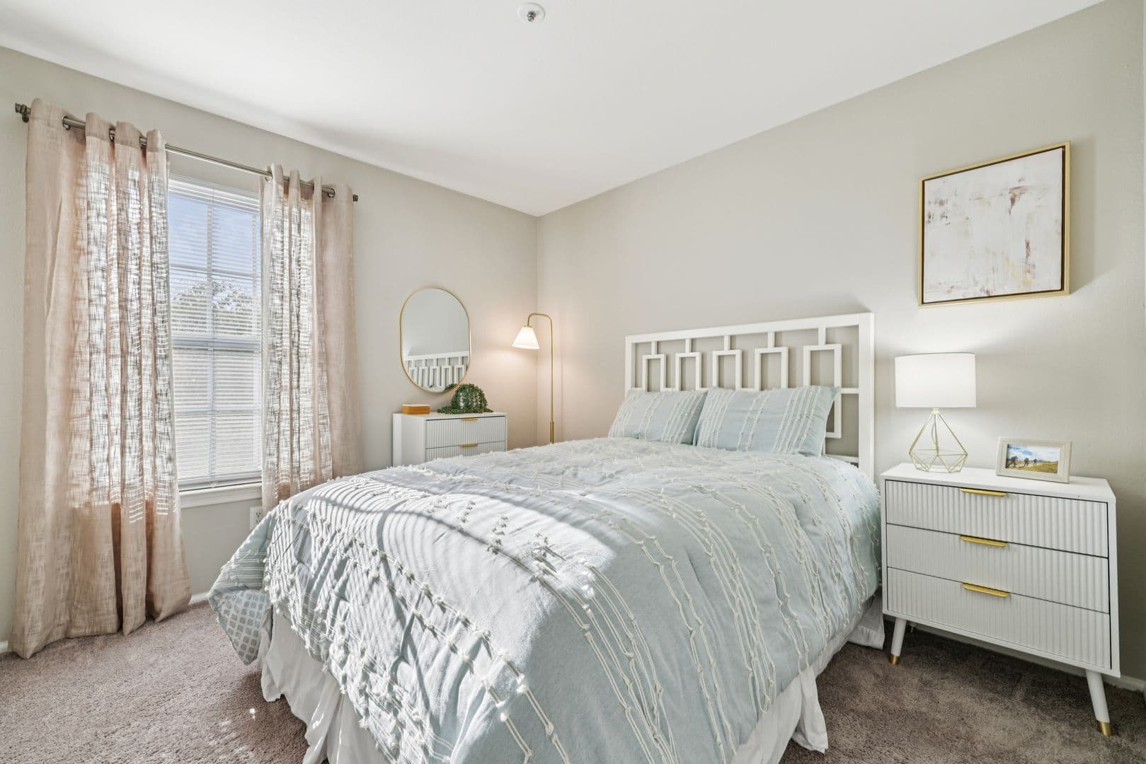 Elkridge Apartment: 7050-7136 Ducketts Lane