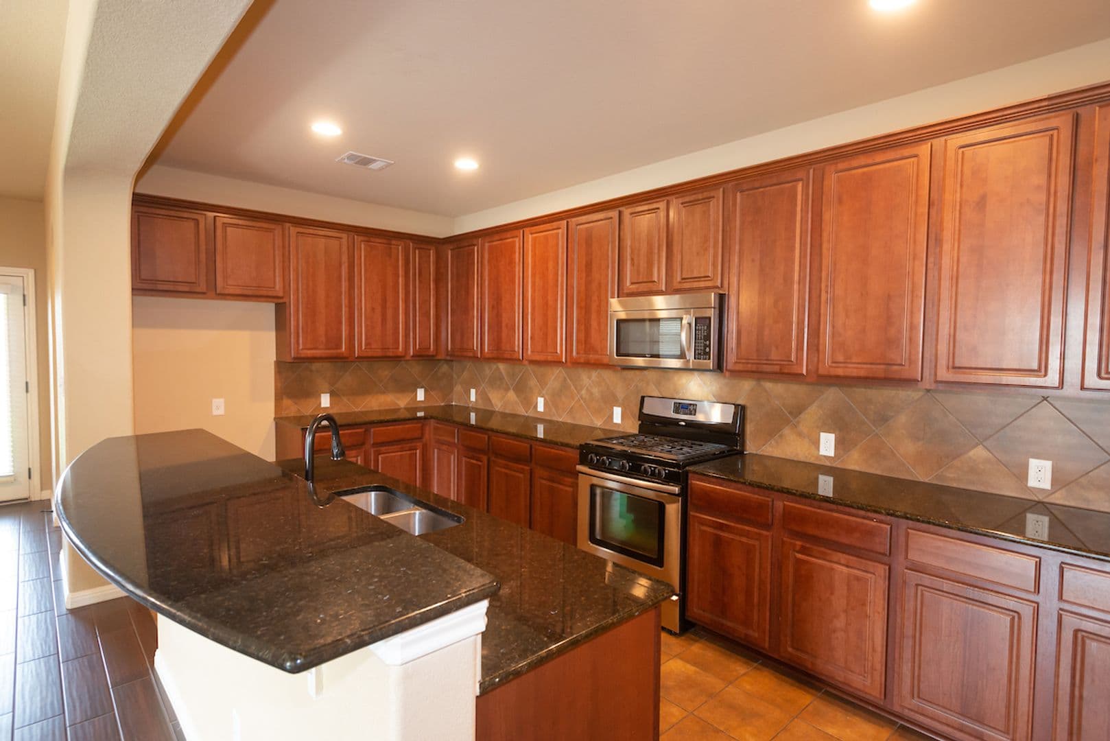 Round Rock House: 1078 Sussex Way
