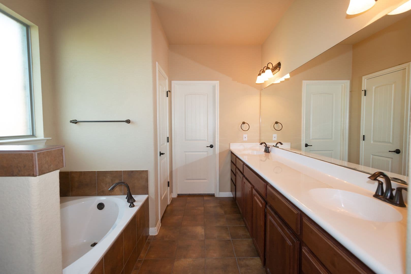 Round Rock House: 1078 Sussex Way