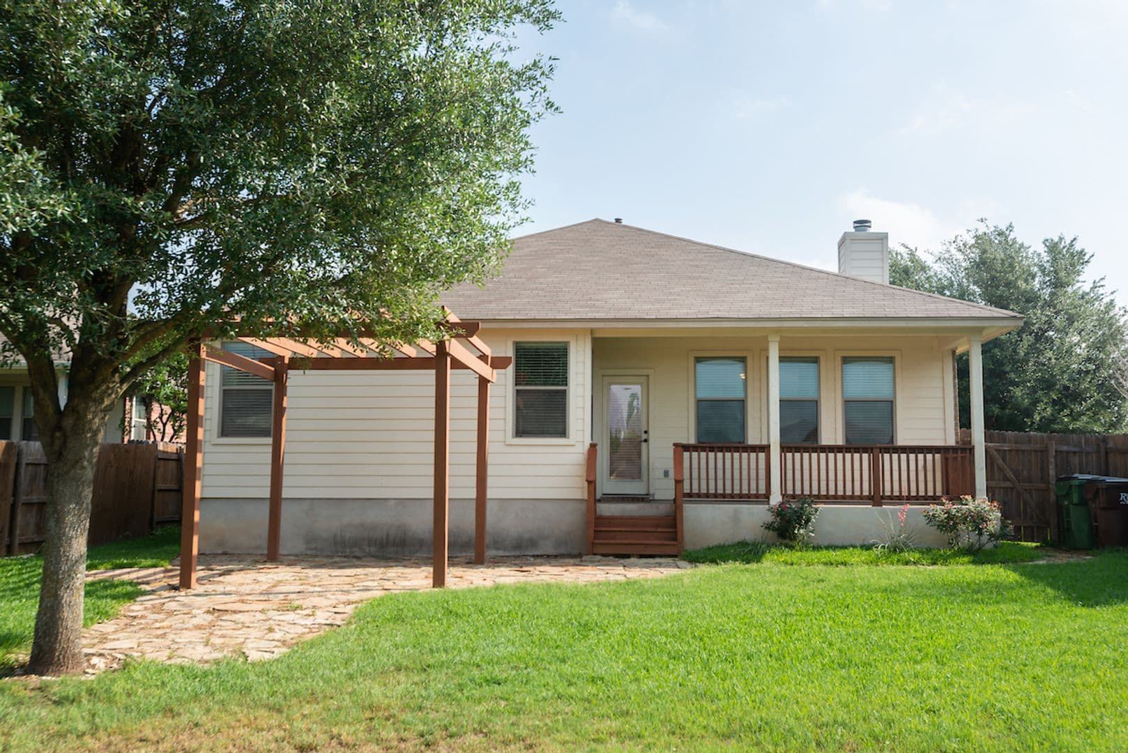 Round Rock House: 1078 Sussex Way