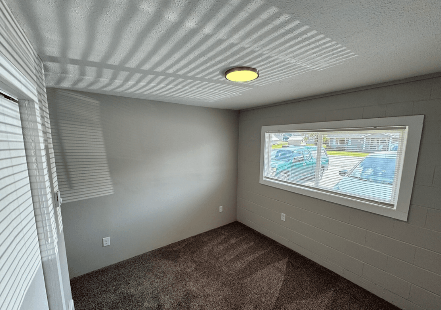 Sumas Condo: 124 Mitchell