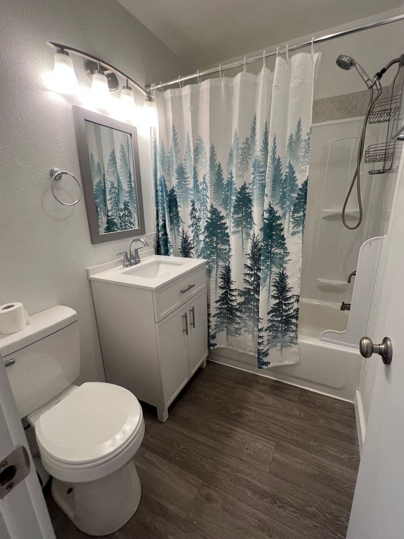 Sumas Condo: 124 Mitchell