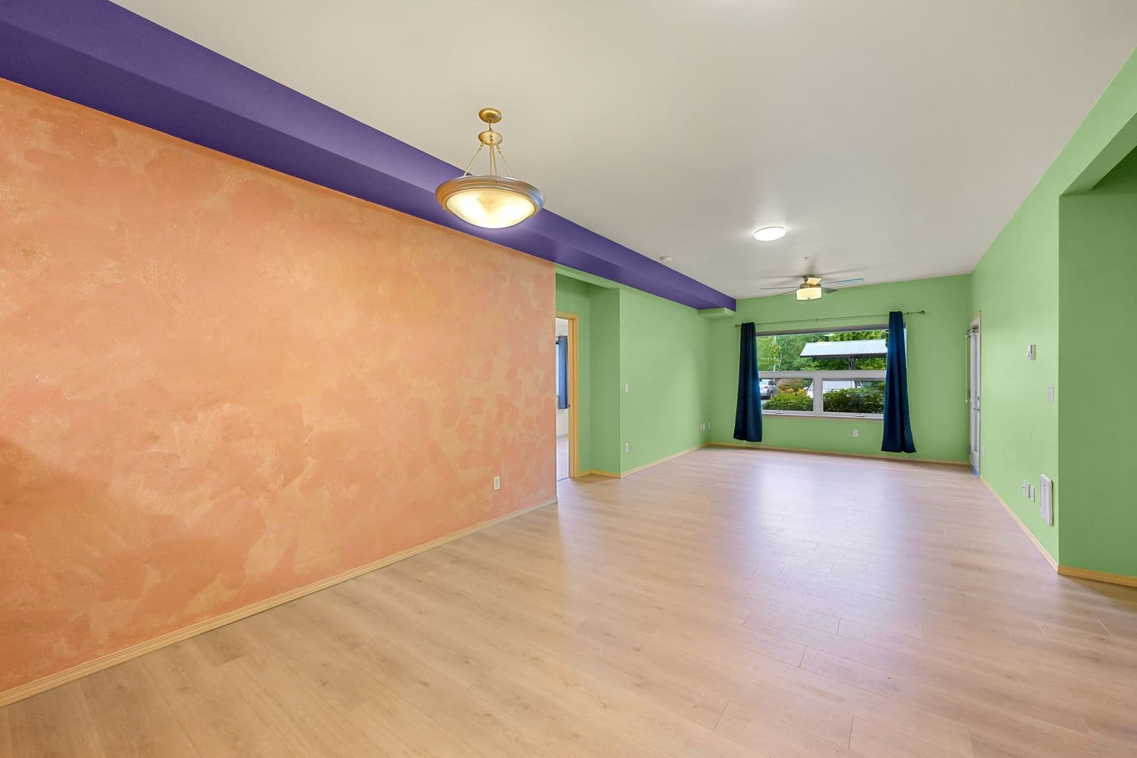 Bellingham Condo: 512 Darby Drive