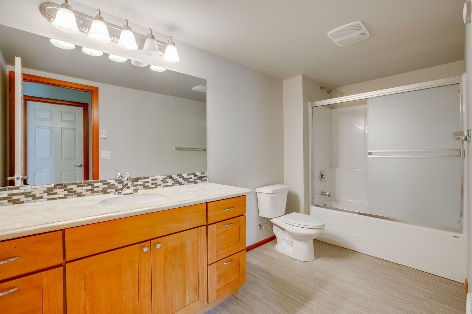 Ferndale Apartment: 5110 Labounty Drive