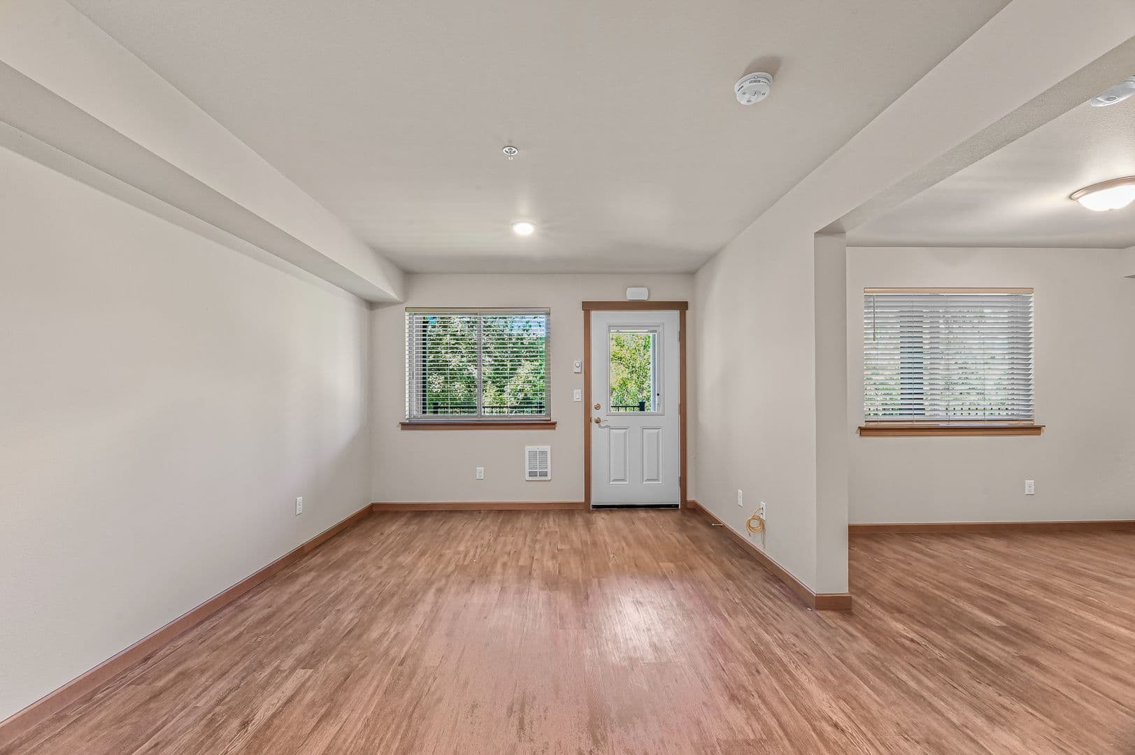 Bellingham Apartment: 515 Telegraph