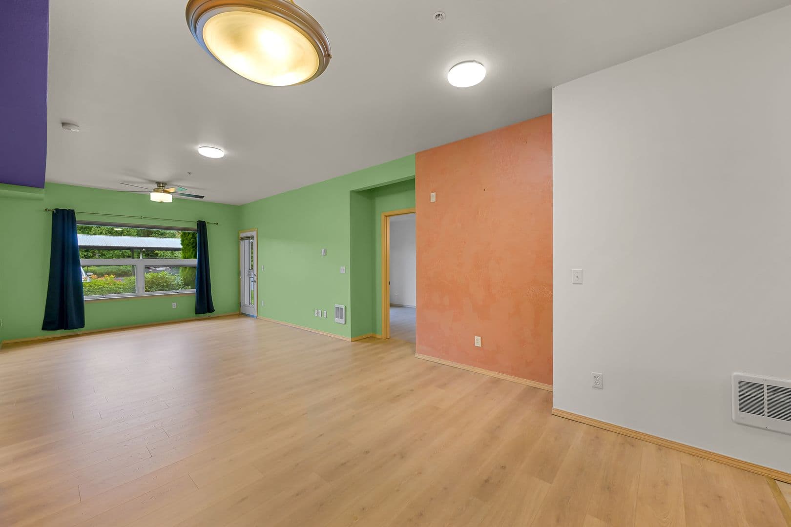 Bellingham Condo: 512 Darby Drive