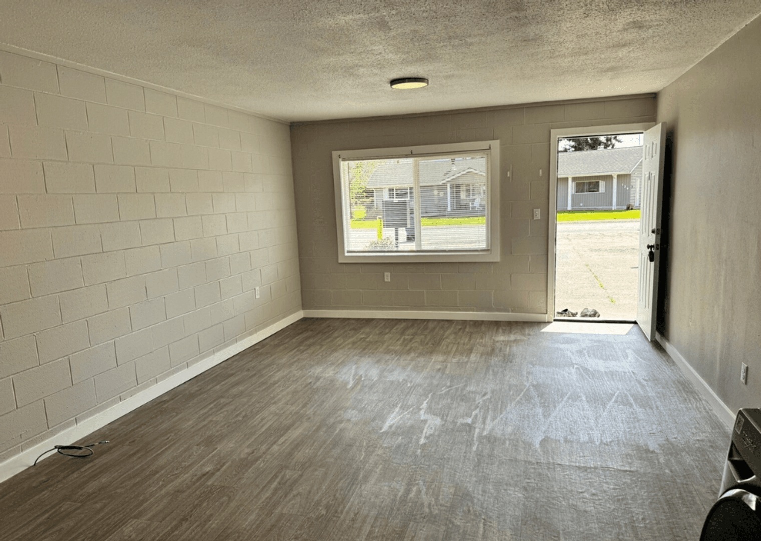 Sumas Condo: 124 Mitchell