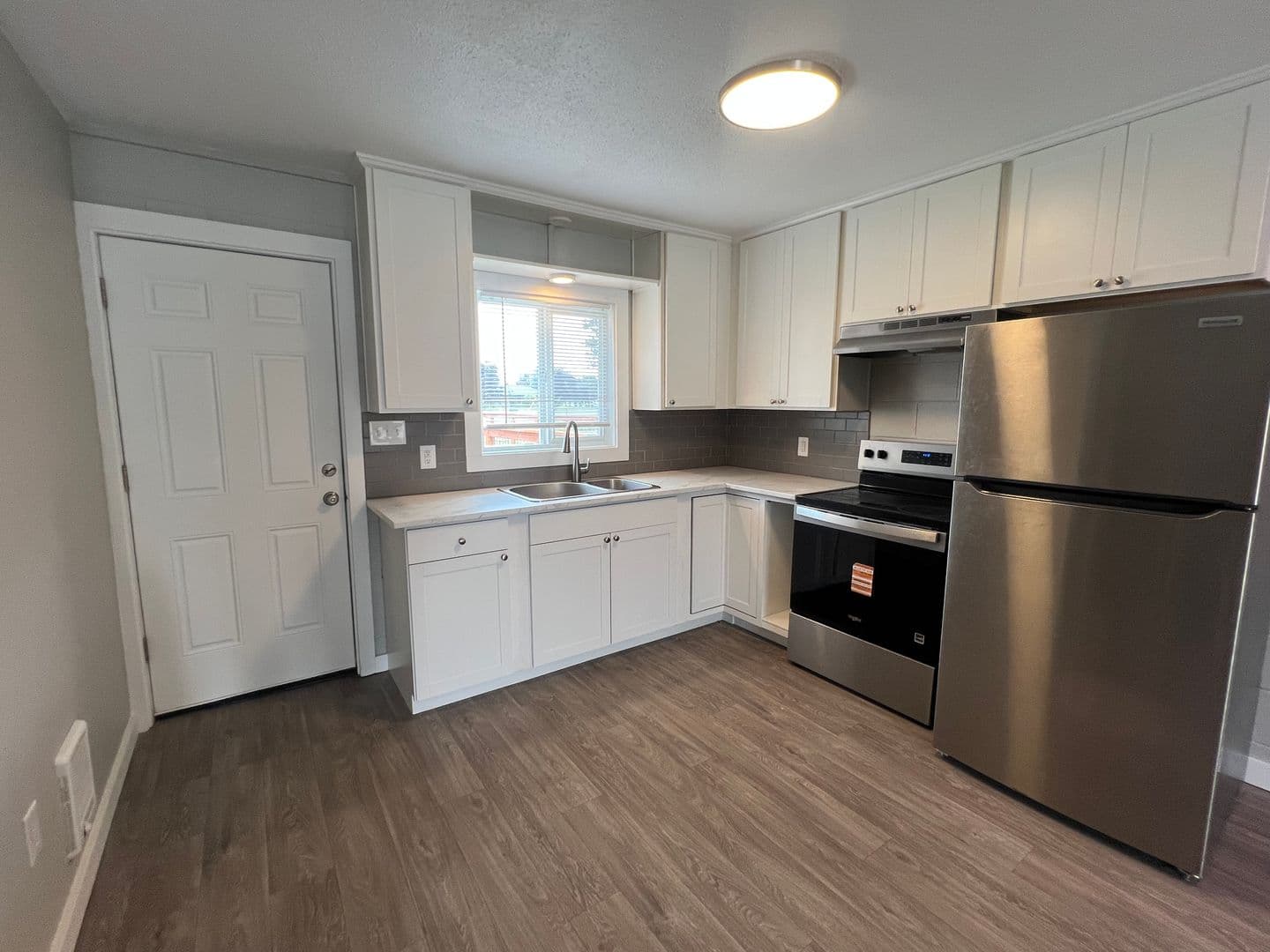 Sumas Condo: 124 Mitchell