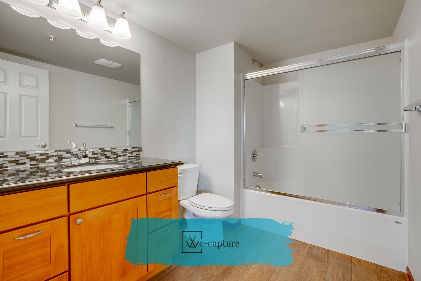 Ferndale Apartment: 5110 Labounty Drive