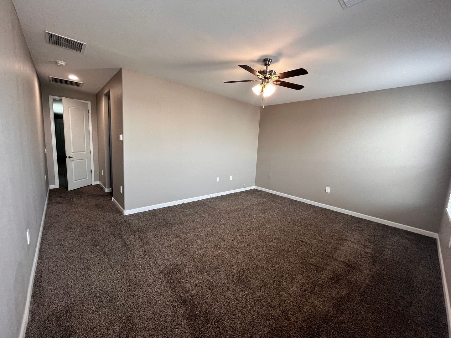 Maricopa House: 37824 W Santa Clara Ave