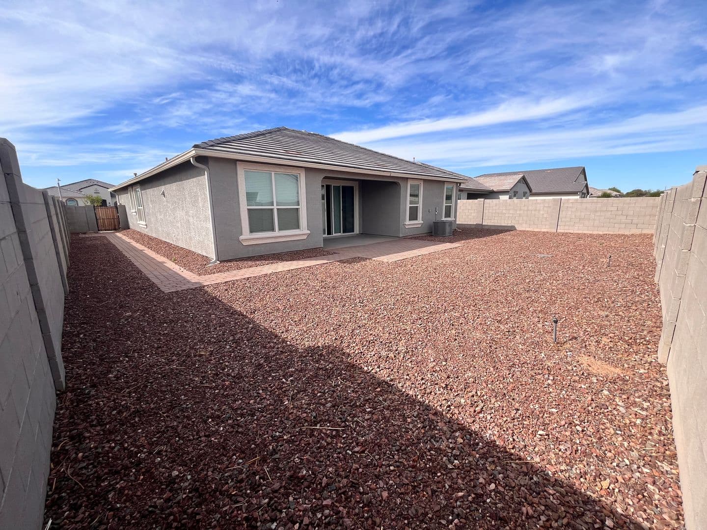 Maricopa House: 37824 W Santa Clara Ave