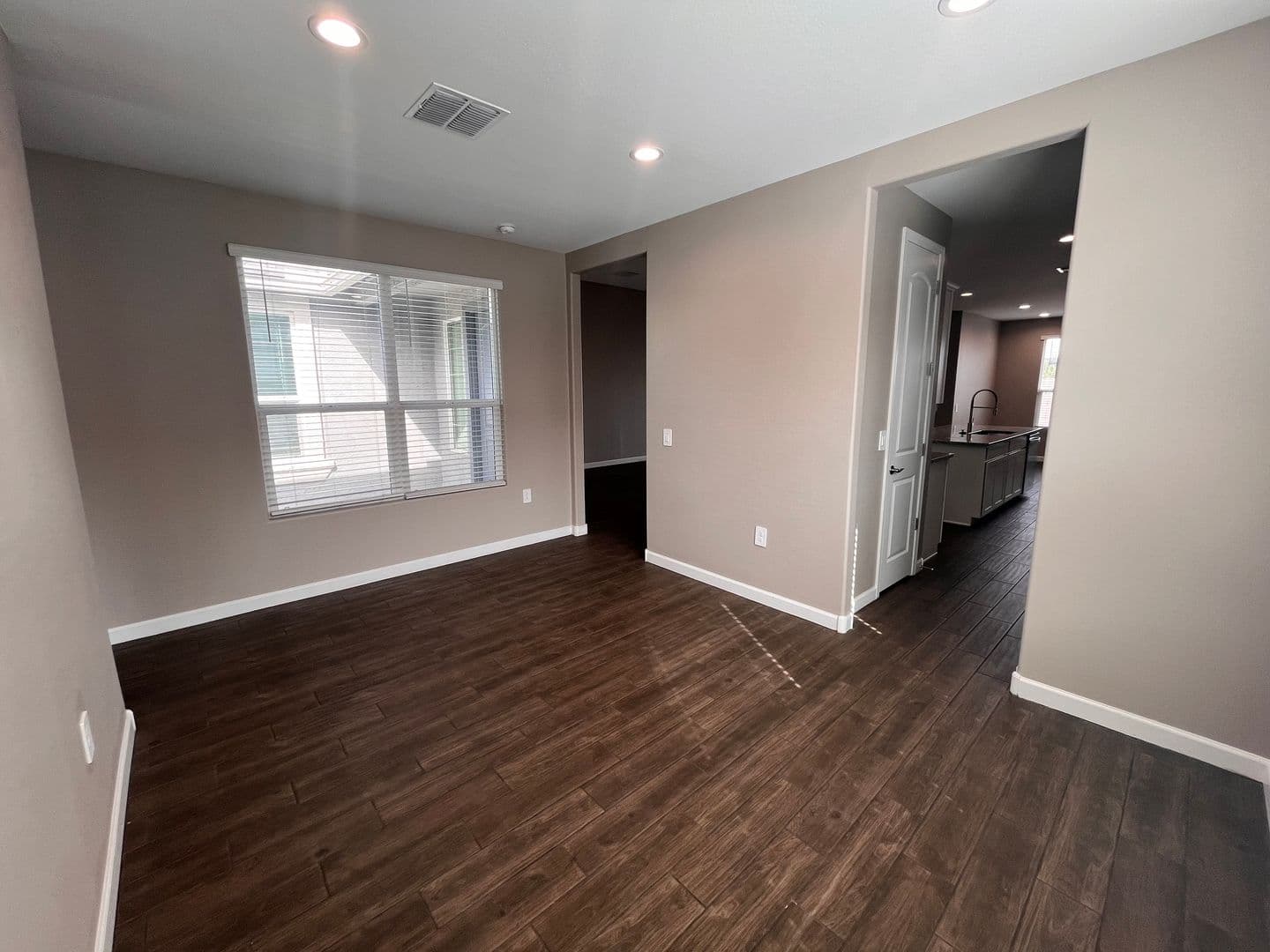 Maricopa House: 37824 W Santa Clara Ave