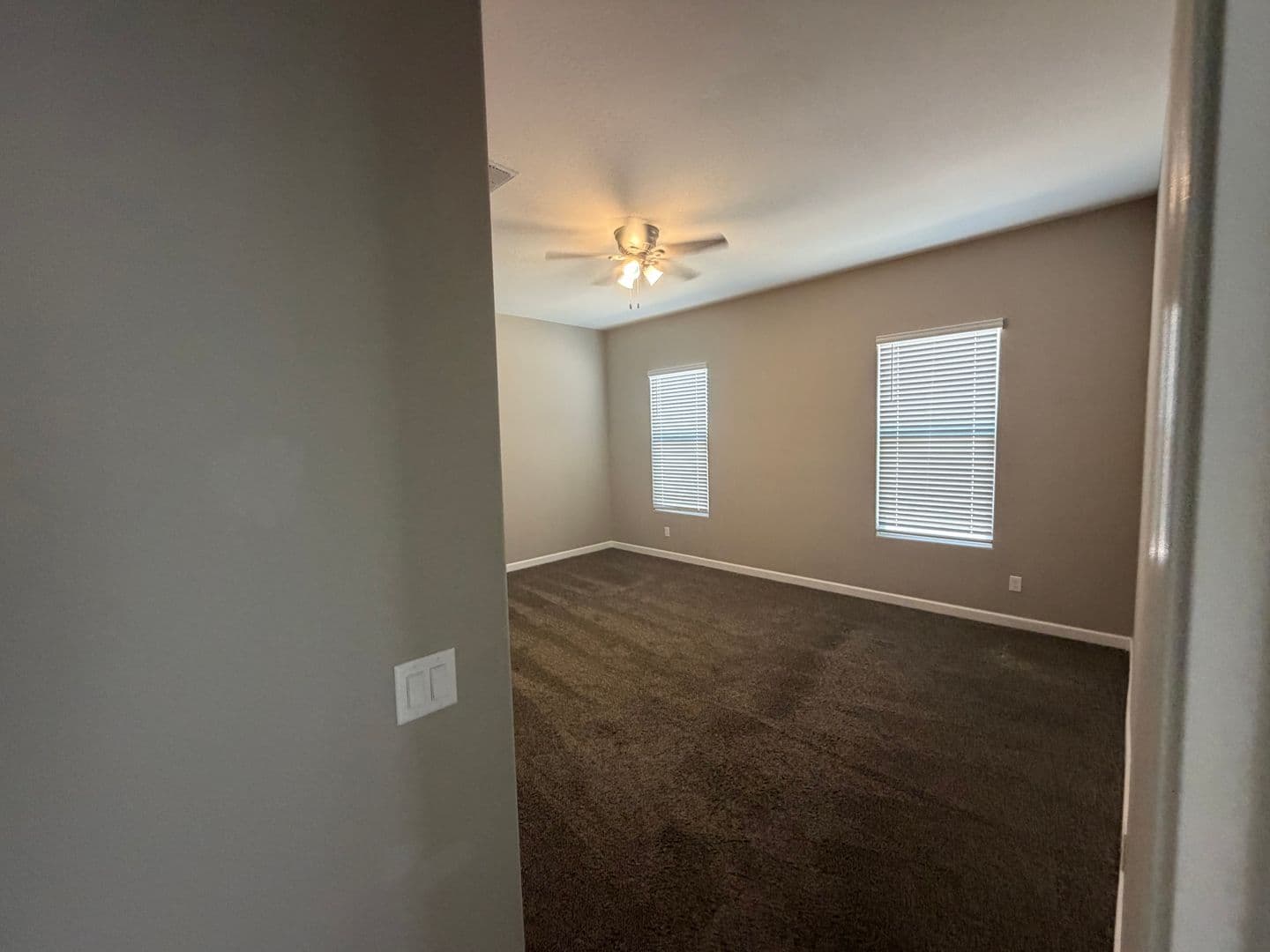 Maricopa House: 40946 W Hillman Dr