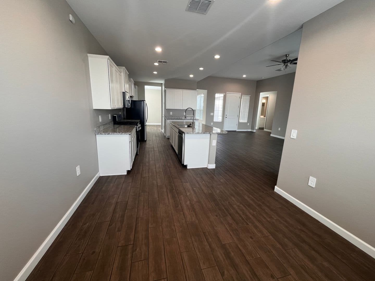 Maricopa House: 37824 W Santa Clara Ave