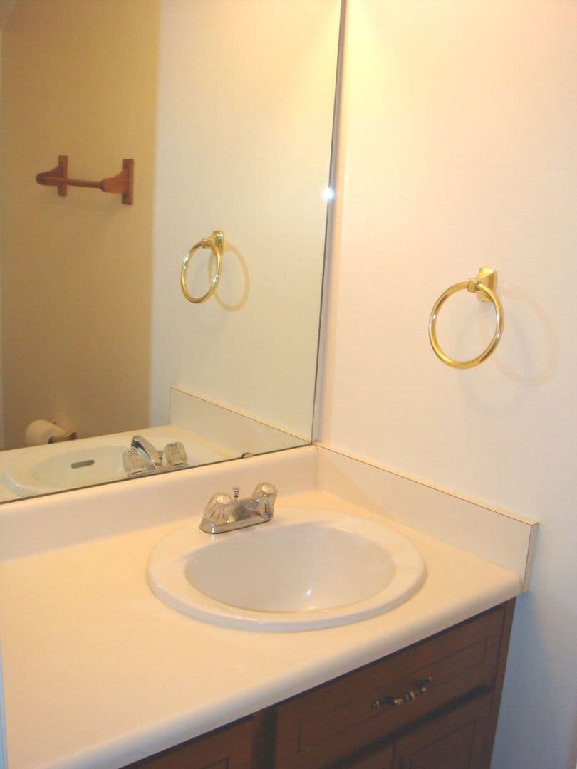 Valdosta Apartment: 1537 Woodard St