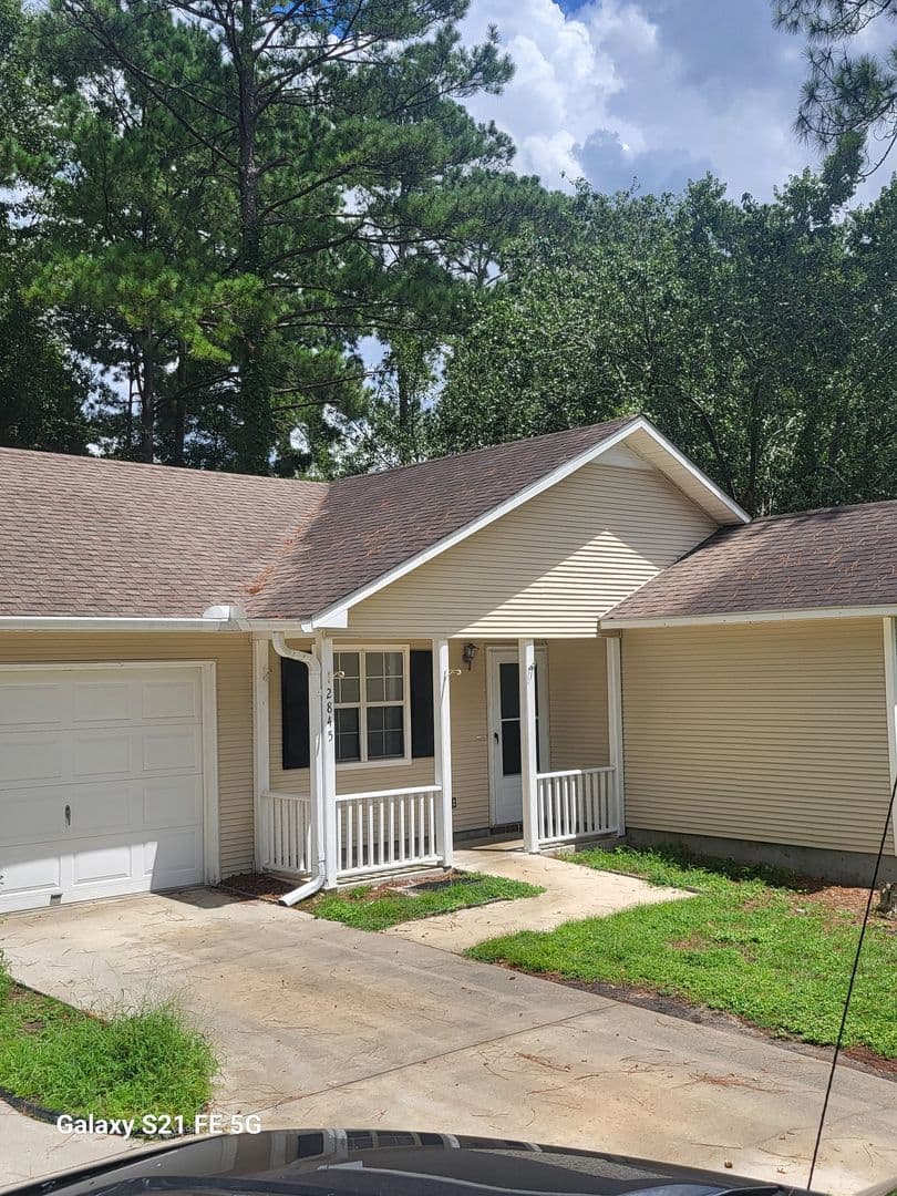 Valdosta House: 2845 Fawnwood Circle