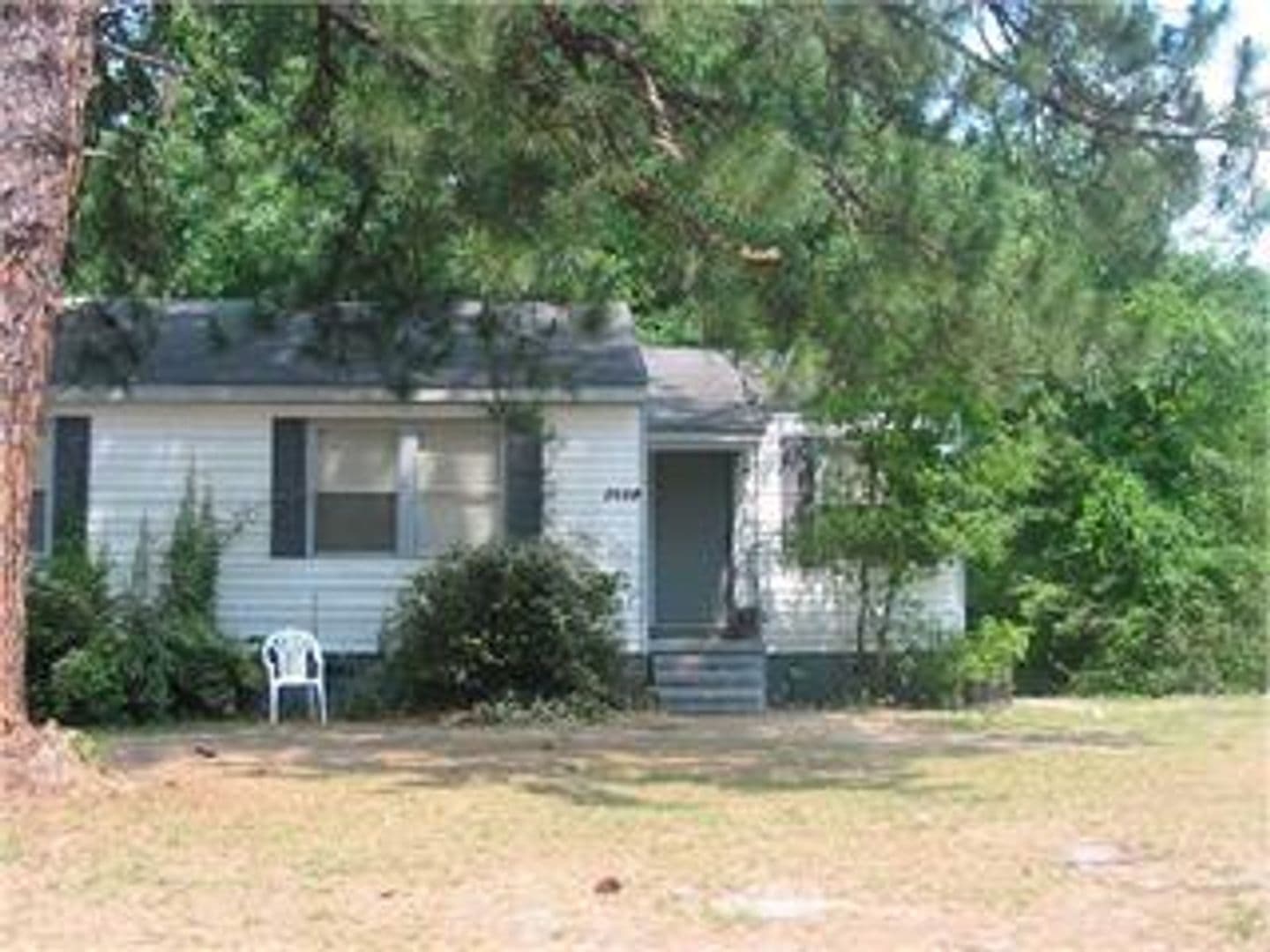 Valdosta House: 2429 Knox Dr.