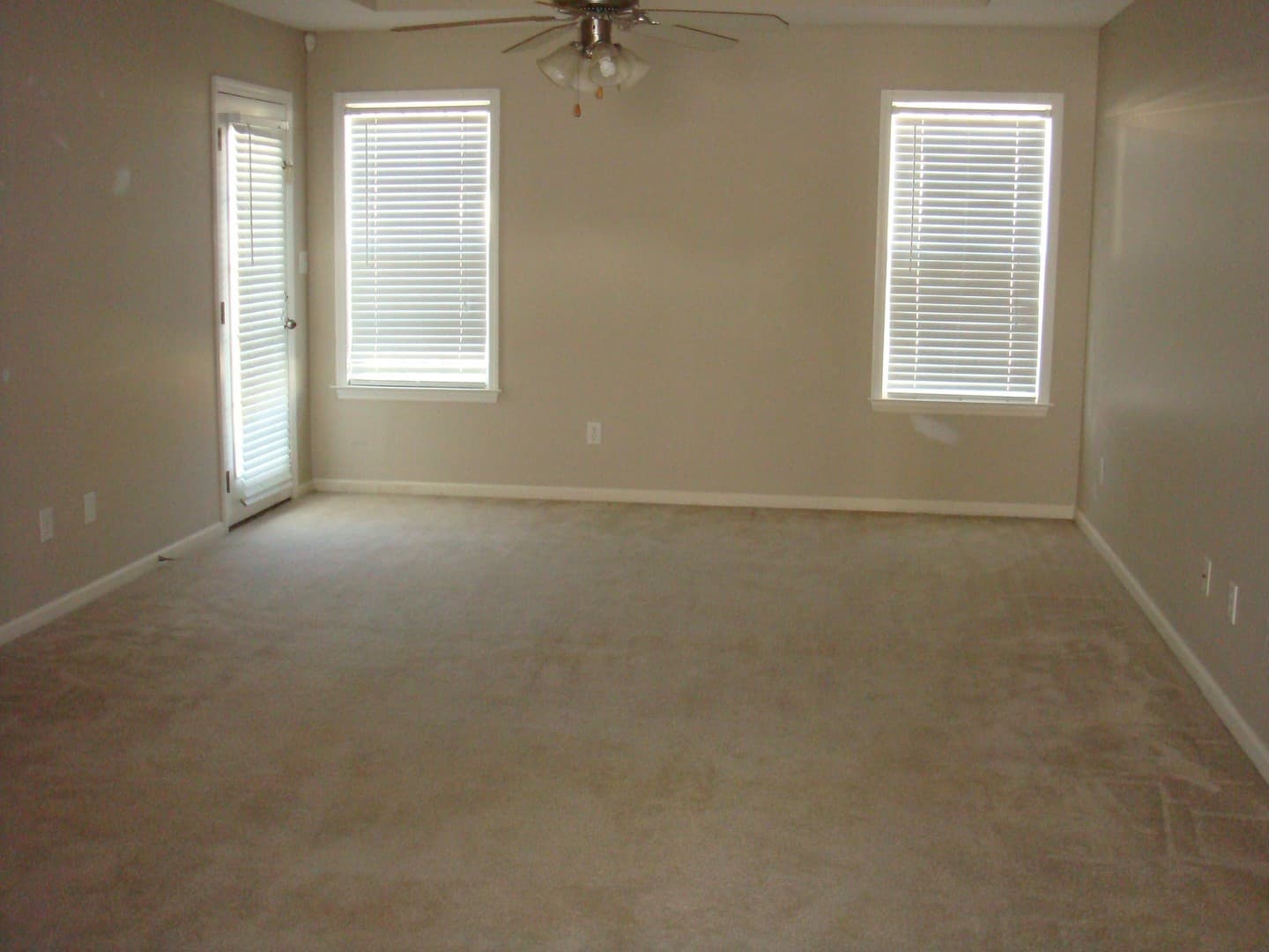 Hahira House: 819 Madelyn St.