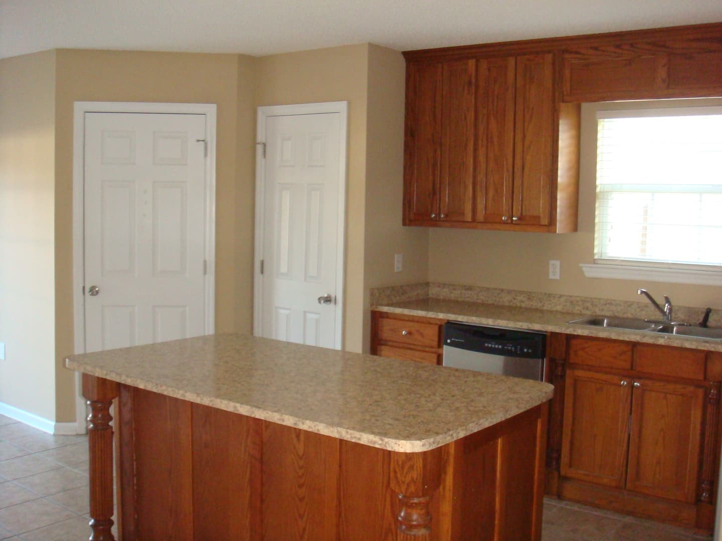 Hahira House: 496 Bryson Circle