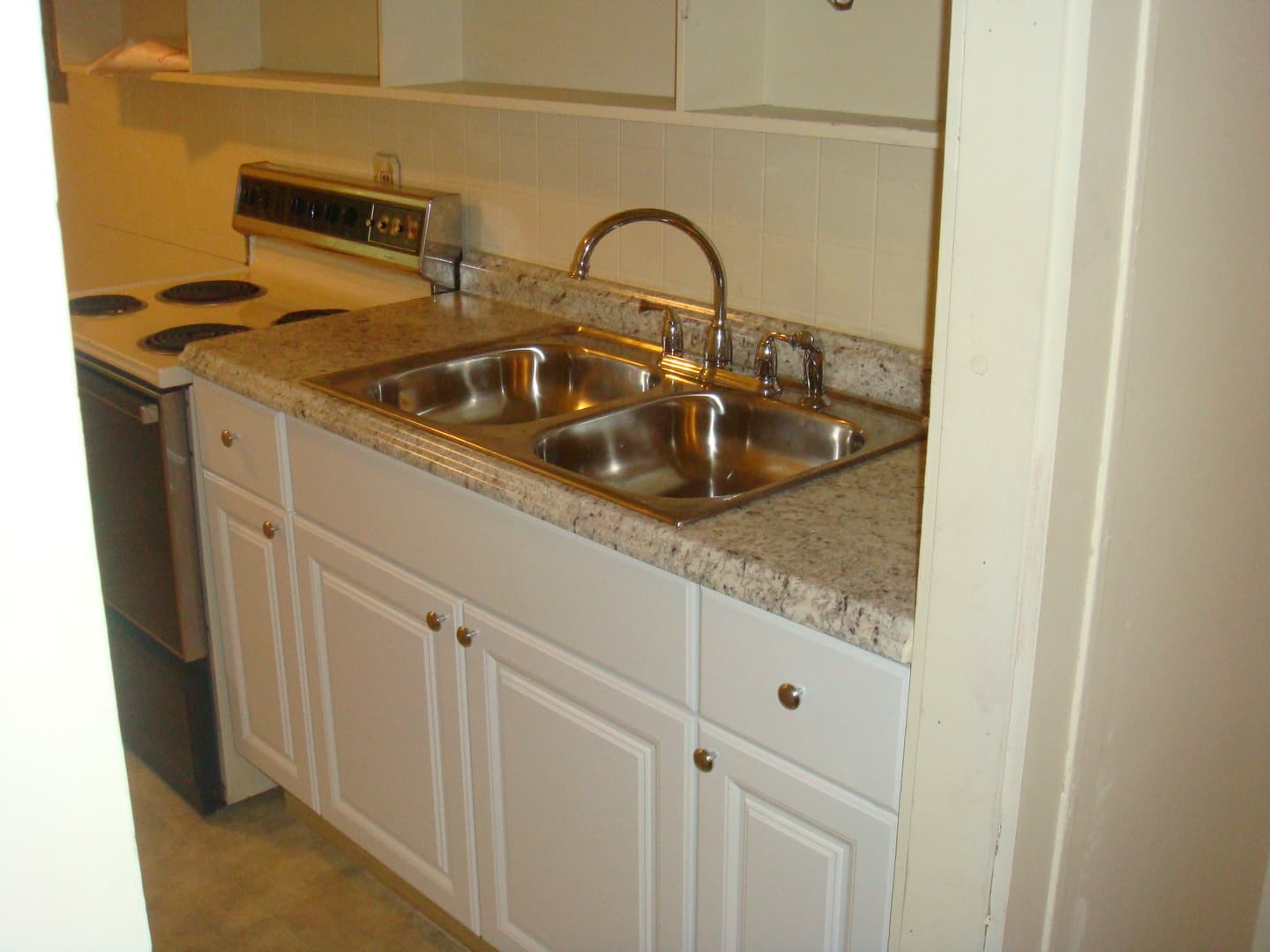 Valdosta Apartment: 1807 Slater St