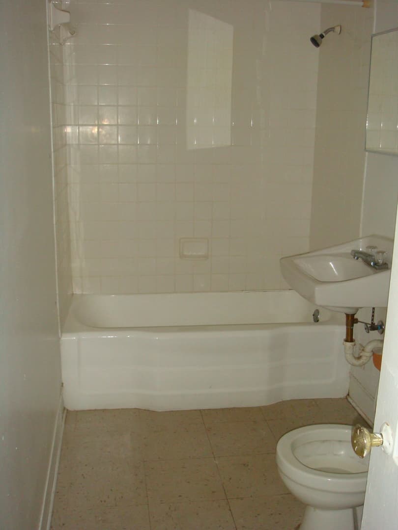 Valdosta Apartment: 1807 Slater St