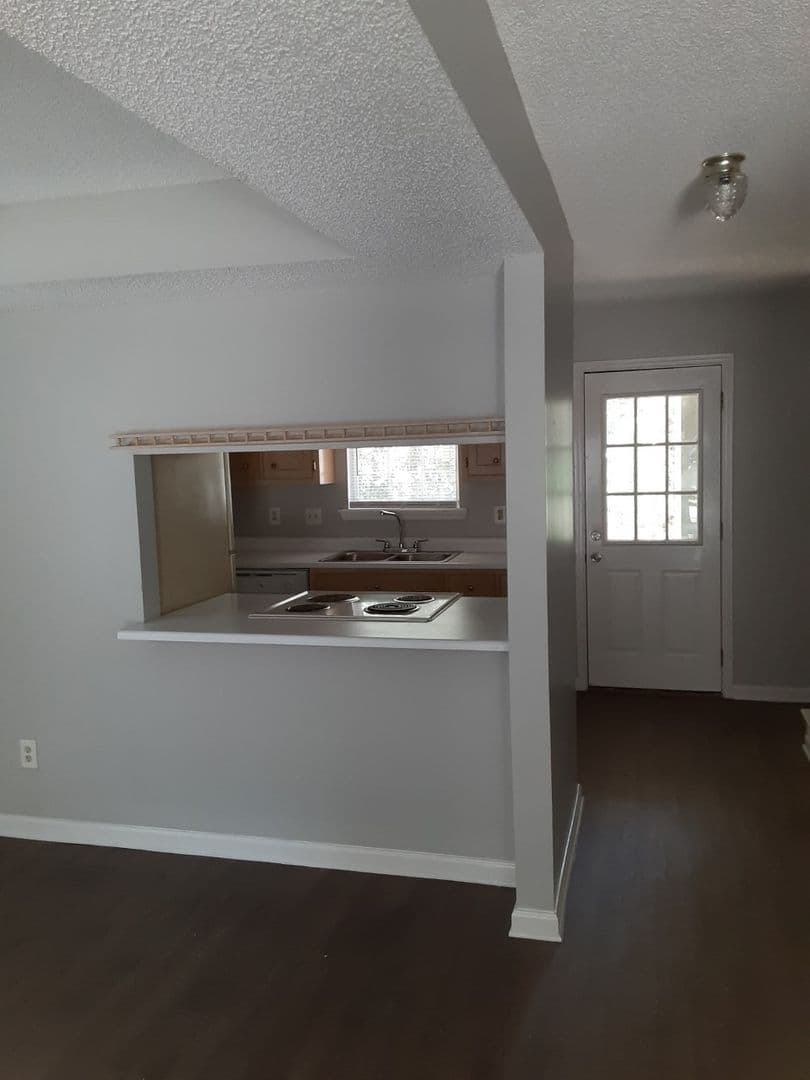 Valdosta House: 1488 Ricardo Street