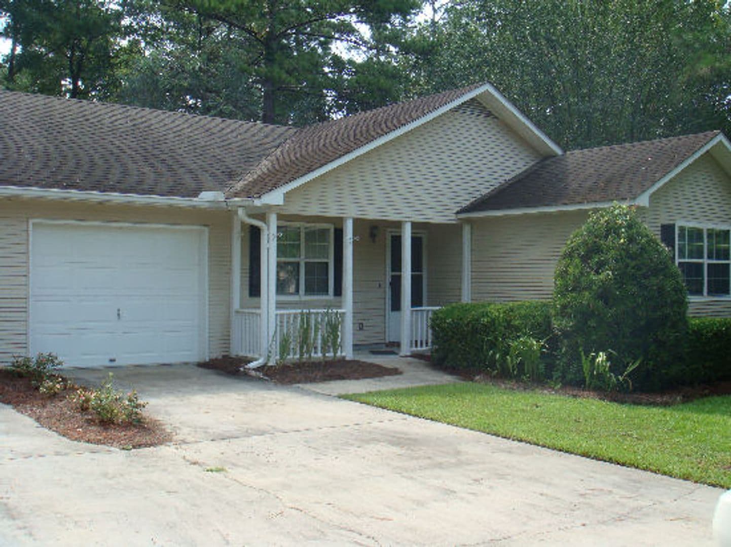Valdosta House: 2845 Fawnwood Circle