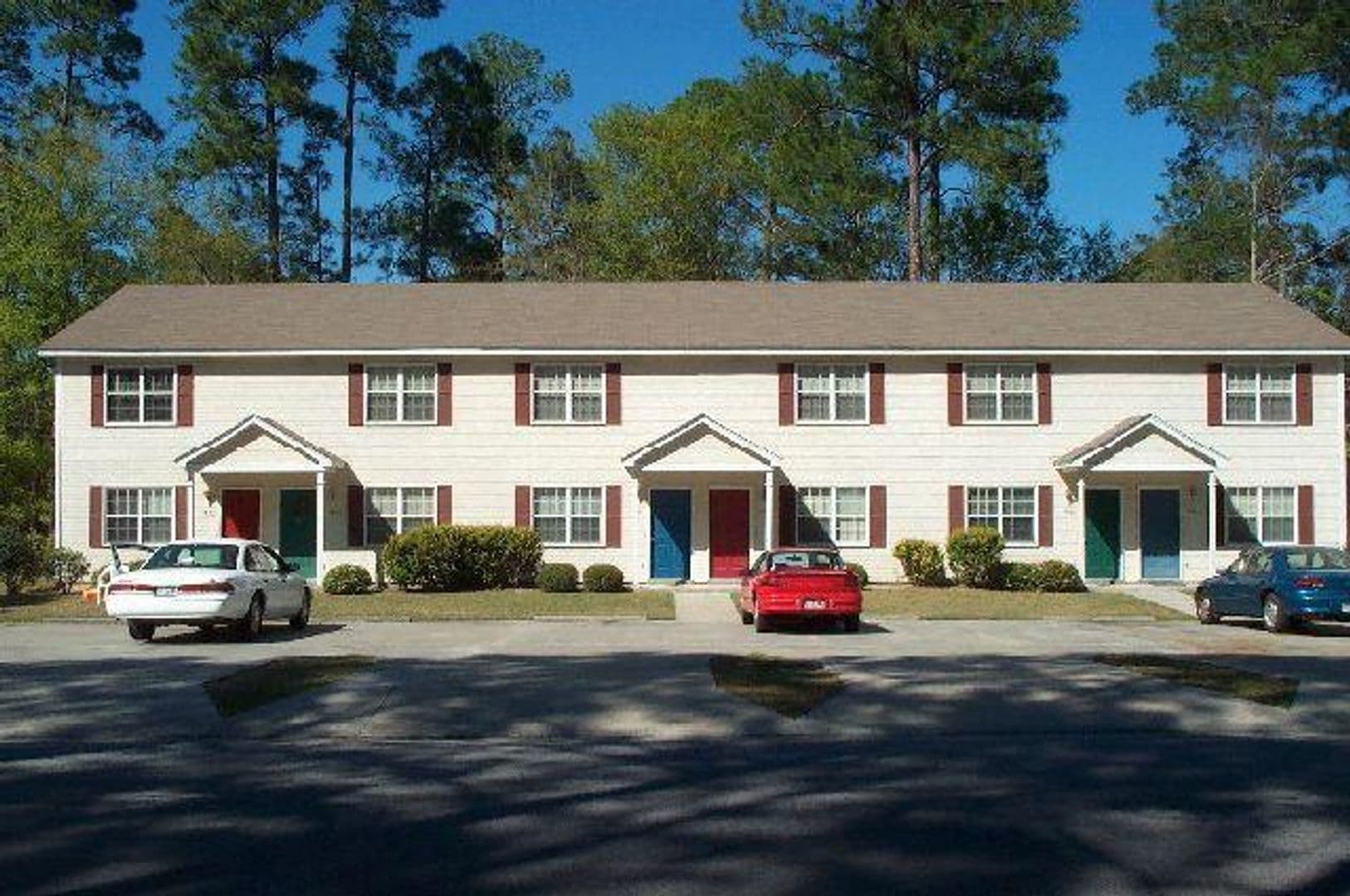 Valdosta Townhome: 1498 Ricardo Street