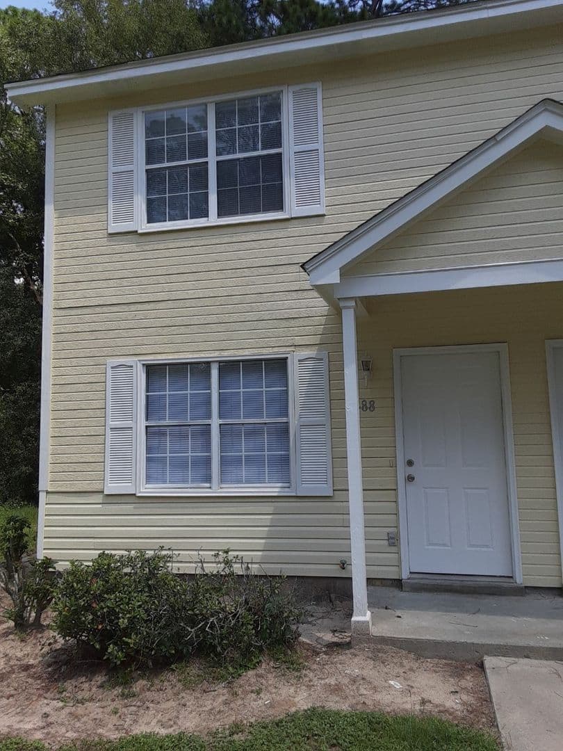 Valdosta House: 1488 Ricardo Street