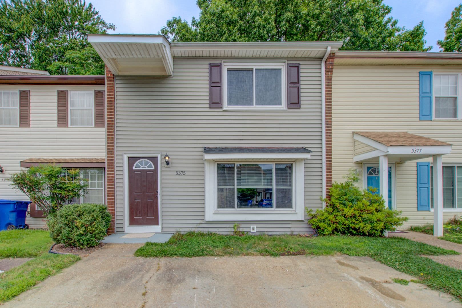 Virginia Beach House: 5375 Grand Lake Crescent